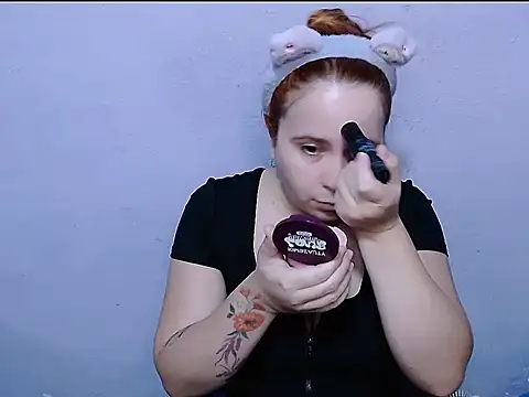 SubLayla01 online show from August 1, 5:56 pm