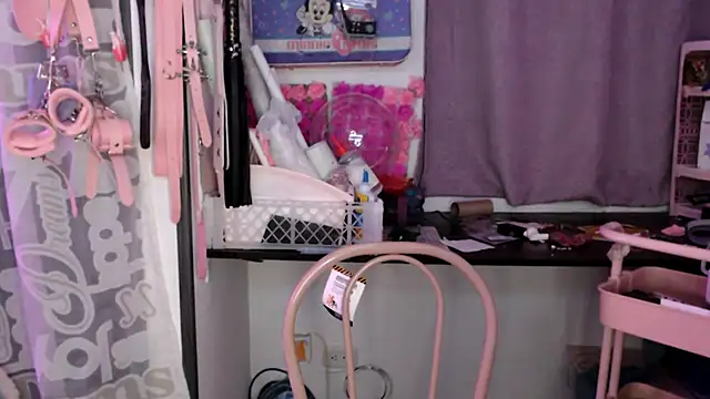 Hellen dumont online show from April 10, 12:27 am