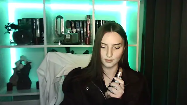 X Alisa online show from March 20, 7:41 pm