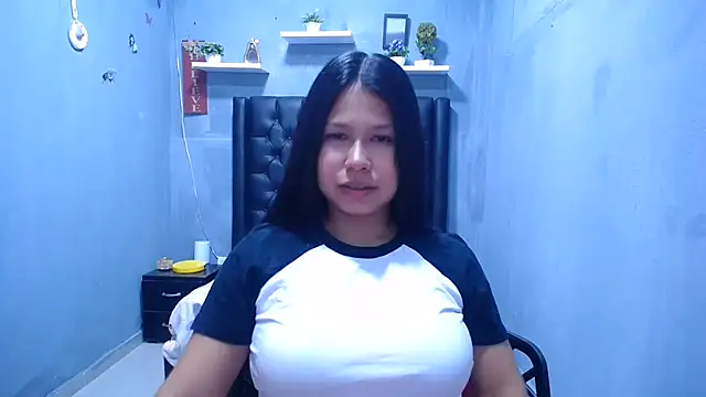Snapshot of Letty_Plugxo chatting on July 6, 12:57 pm Letty Plugxo online show from July 6, 12:57 pm