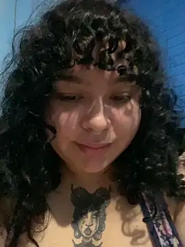 Snapshot of Kimberliprivv chatting on April 29, 4:22 pm Kimberliprivv online show from April 29, 4:22 pm