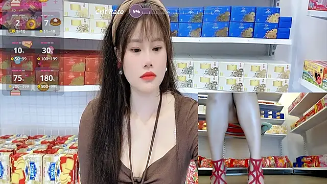  7Eleven  online show from June 11, 2:15 pm