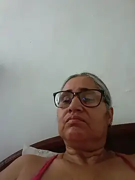 Snapshot of _candi chatting on June 18, 11:36 am candi online show from June 18, 11:36 am