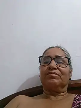 Snapshot of _candi chatting on June 27, 2:38 am candi online show from June 27, 2:38 am