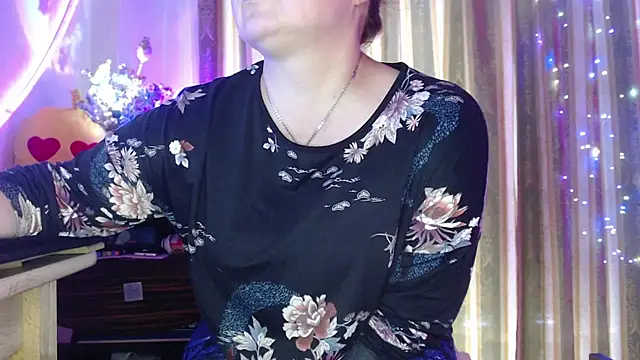 amorelara online show from July 10, 10:07 am