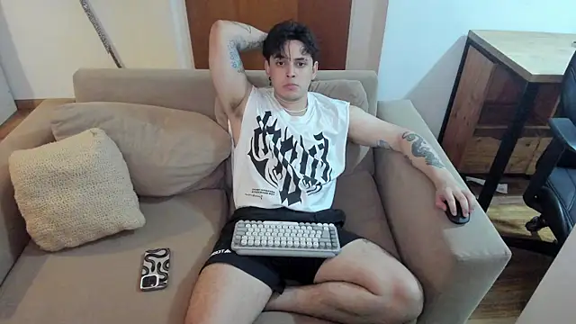 Markuss b online show from February 5, 1:04 am