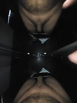 studboy1111 online show from May 19, 5:03 am
