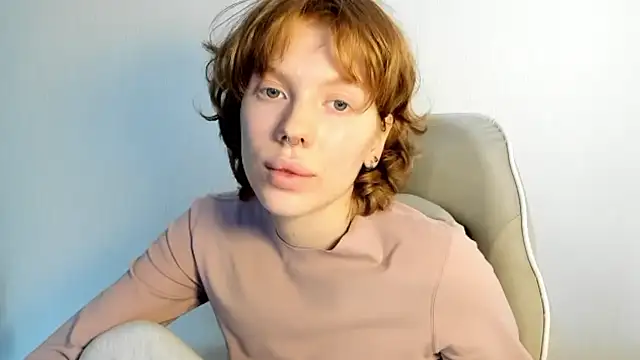 StellaDavis online show from January 19, 9:35 am