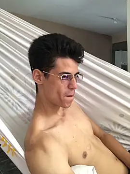 Nathanaelllllllllll online show from May 22, 2:55 pm