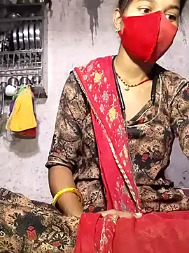 Snapshot of Anushka_Ji chatting on July 6, 3:47 am Anushka Ji online show from July 6, 3:47 am