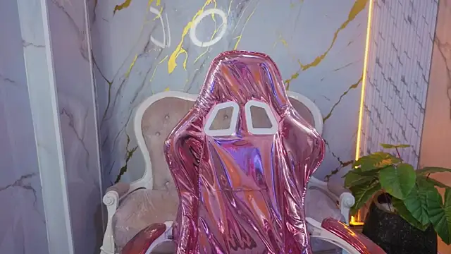 victoria castillo b online show from March 23, 8:02 pm