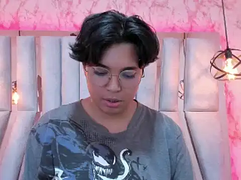 Emmapark  online show from February 28, 12:54 am