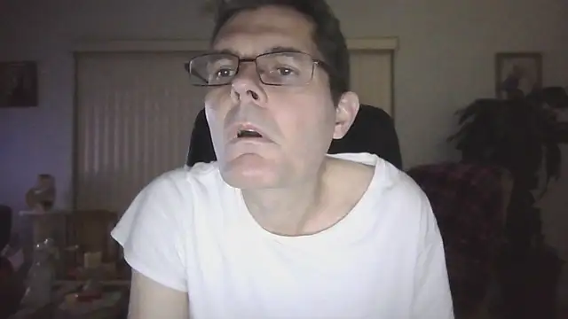 Copfiremen4566 online show from October 10, 3:49 am