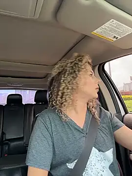 Georgiafox online show from March 11, 5:41 pm