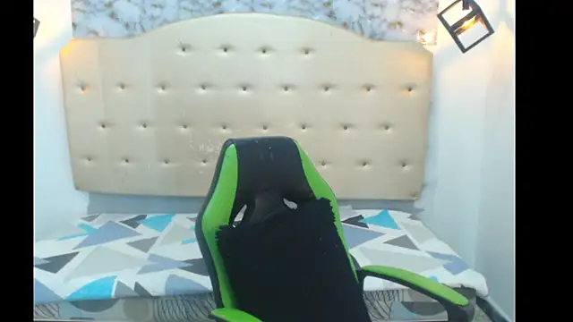 Kathiasaints online show from March 23, 7:40 pm