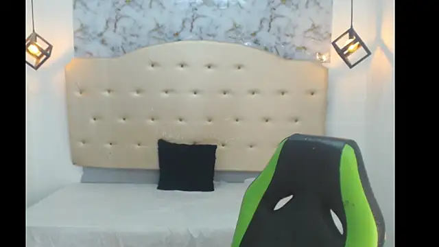 Kathiasaints online show from April 11, 7:07 pm