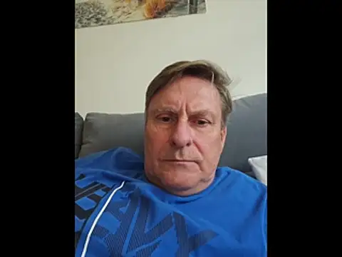 johnnym1 online show from March 9, 4:22 pm