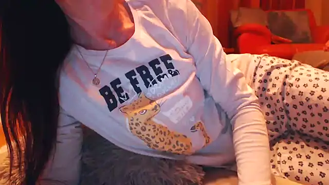 Snapshot of LovelyAndraGirl chatting on March 16, 5:06 pm LovelyAndraGirl online show from March 16, 5:06 pm