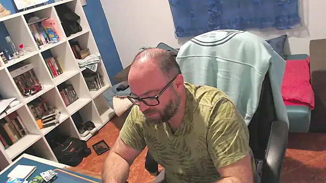 ravingr4d4 online show from March 22, 12:03 am