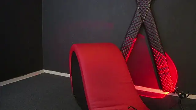 CelineConner online show from March 15, 4:40 am