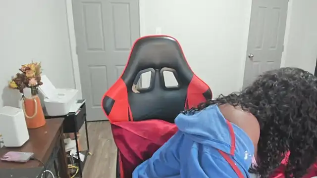 demi xoxo online show from December 22, 9:12 pm