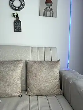 Seized lust online show from April 4, 5:21 pm