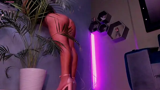 Sussy Bell01 online show from February 10, 11:02 pm