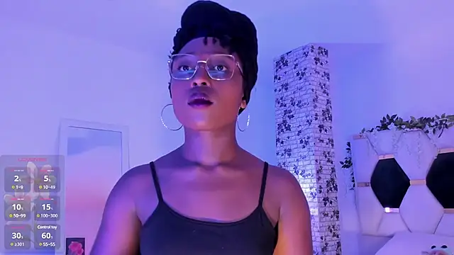 EmmaSanzz  online show from March 22, 11:32 am