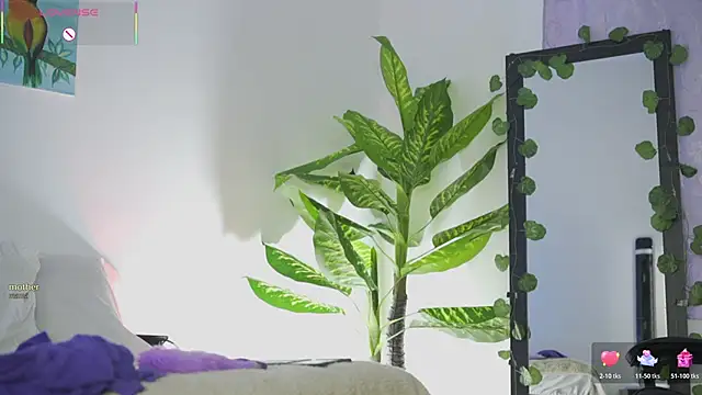 EmmaSanzz  online show from February 20, 11:11 am