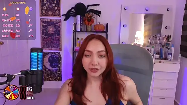 LilyVelvett online show from November 20, 2:45 am