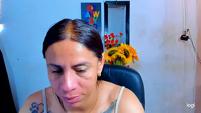 juanblakbigcock online show from May 28, 3:09 pm
