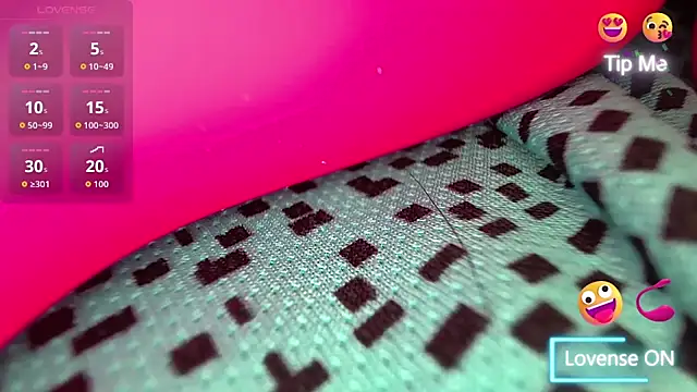 white sexy  online show from March 24, 10:31 am