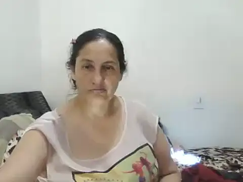 ximenajimenez online show from February 18, 4:04 am