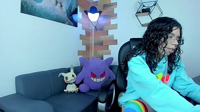 Angel Dust18 online show from February 7, 8:31 pm