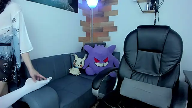 Angel Dust18 online show from March 21, 8:29 pm