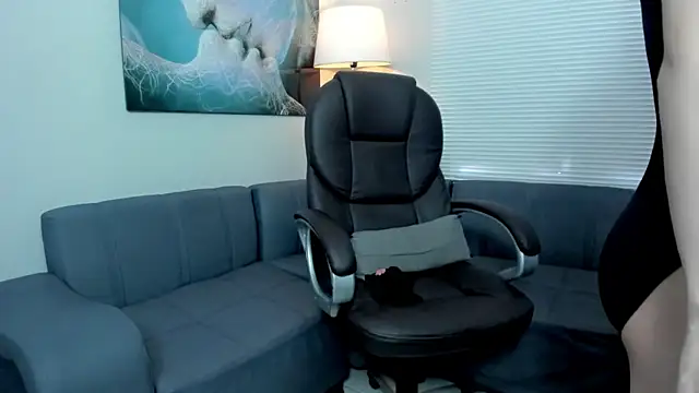 Angel Dust18 online show from September 9, 2:05 pm