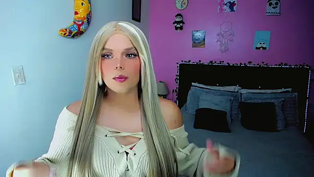 SweetKim21 online show from April 24, 11:45 am