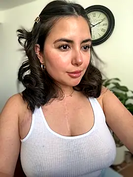 Snapshot of sukhakunis1 chatting on November 11, 3:12 pm sukhakunis1 online show from November 11, 3:12 pm