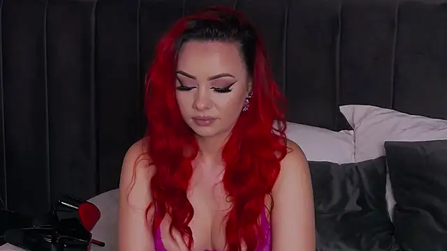 Emmelyn online show from April 8, 4:56 am