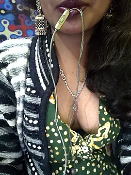 jasss-11 online show from February 6, 6:33 pm