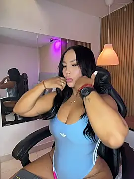 Dakota diaz  online show from July 29, 8:07 pm