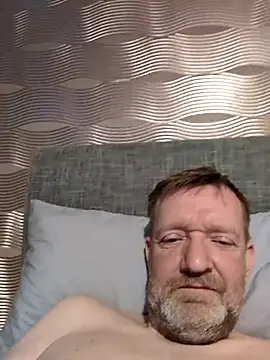 Snapshot of No-ties-fk chatting on February 13, 10:22 am No-ties-fk online show from February 13, 10:22 am