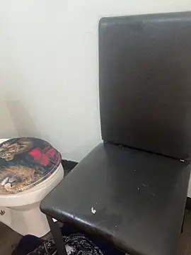 Snapshot of Papinine6 chatting on November 16, 8:31 am Papinine6 online show from November 16, 8:31 am