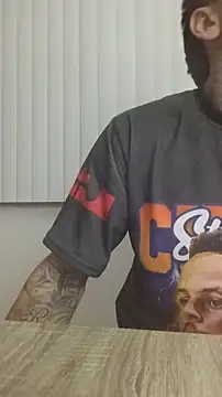 Snapshot of Papinine6 chatting on November 28, 5:10 am Papinine6 online show from November 28, 5:10 am