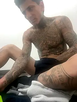 Snapshot of Papinine6 chatting on November 29, 12:52 pm Papinine6 online show from November 29, 12:52 pm