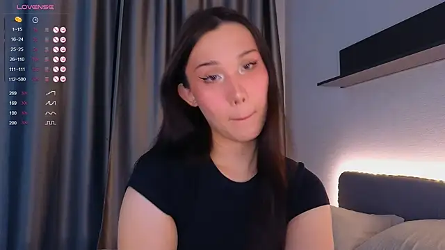 Kaia Sunshine Mia online show from July 10, 11:13 am