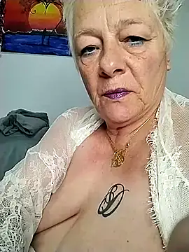 SoDi Love online show from March 17, 5:56 am