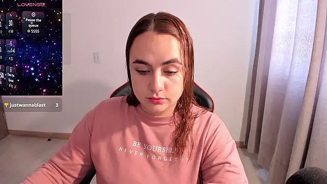 maryluna95 online show from February 20, 5:02 pm