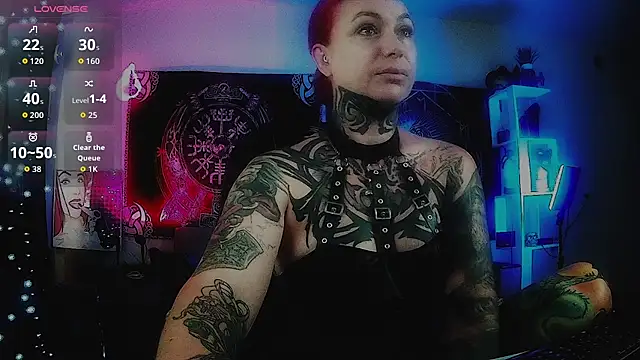miss jenna lovee online show from July 8, 1:10 am