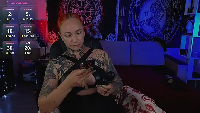 miss jenna lovee online show from July 28, 1:01 am